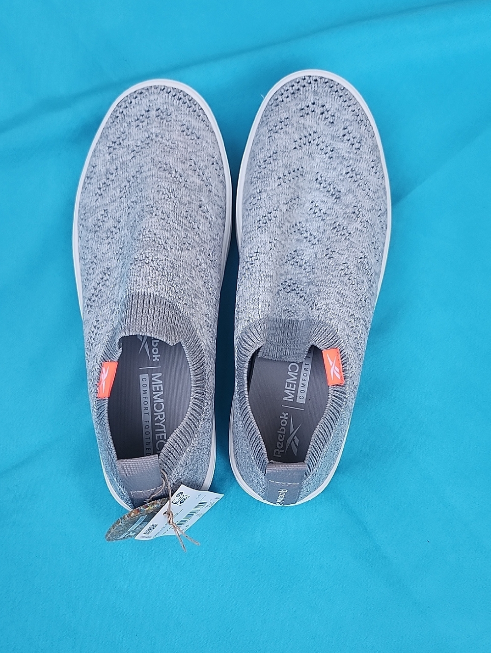 Reebok Comfort Memorytech Slip On Shoes NWT 8 Super Cute! Gray